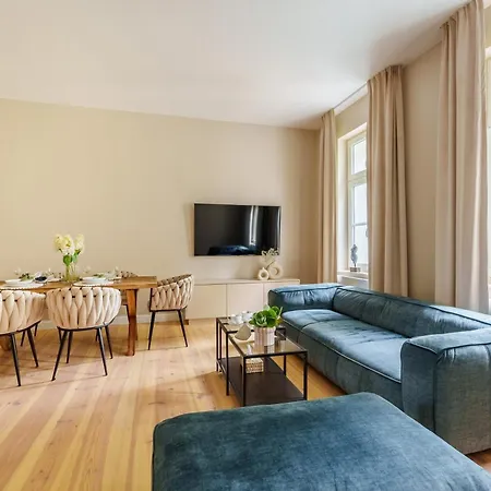 Apartment Lighthouse - Pomorska 5 *